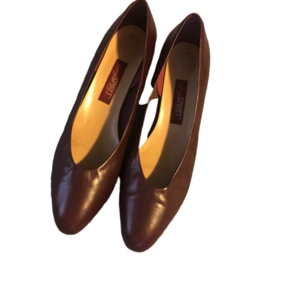 Easy spirit lightbrown/purple pumps size 11 1/2